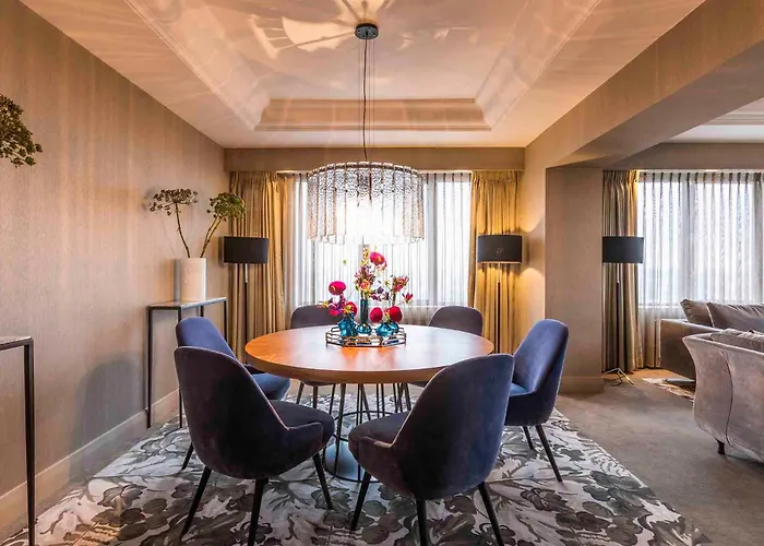 Hotel Okura - The Leading Of The World