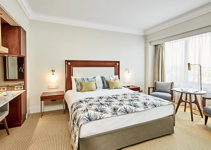 Okura - The Leading Of The World 5* Amsterdam