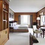オークラ ザ リーディング ホテルズ オブ ザ ワールド 5* アムステルダム