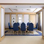 Okura - The Leading Of The World 5* Amsterdam