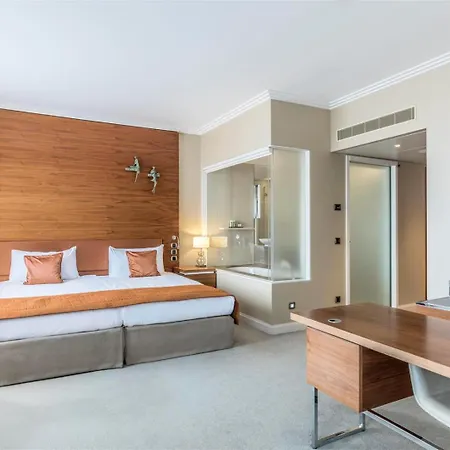 Hotel Okura – The Leading Of The World 5*