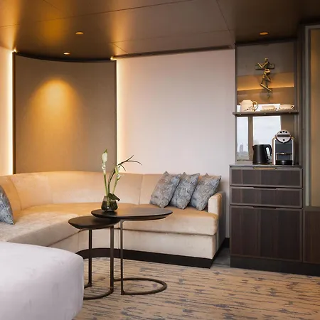 Okura - The Leading Of The World Amsterdam