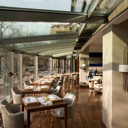 Hotel Okura – The Leading Of The World 5*