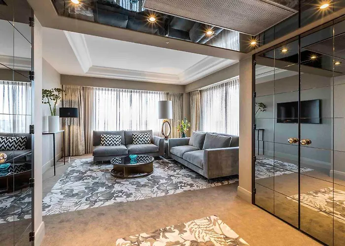 Okura - The Leading Of The World Hotel