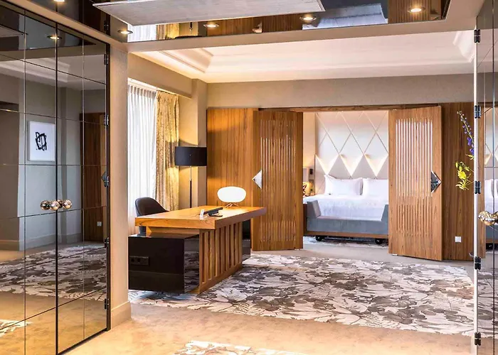 Okura - The Leading Of The World Hotel 5*