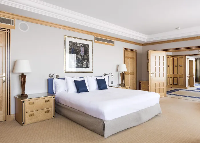 Okura - The Leading Of The World Hotel