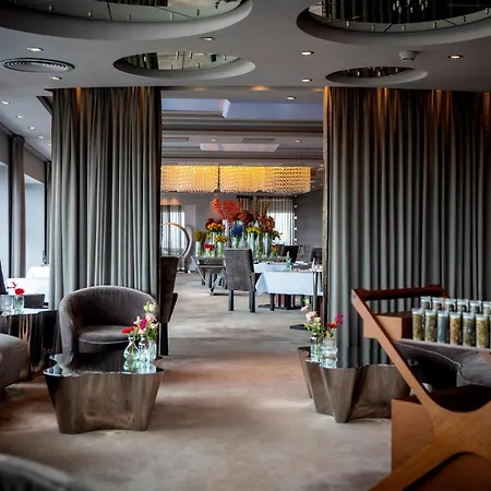 Okura - The Leading Of The World 5* Amsterdam
