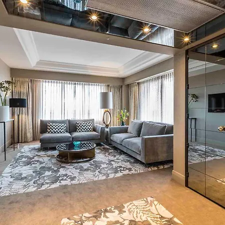 Okura - The Leading Of The World Hotel