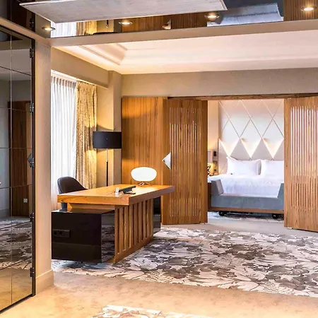 Okura - The Leading Of The World Hotel 5*