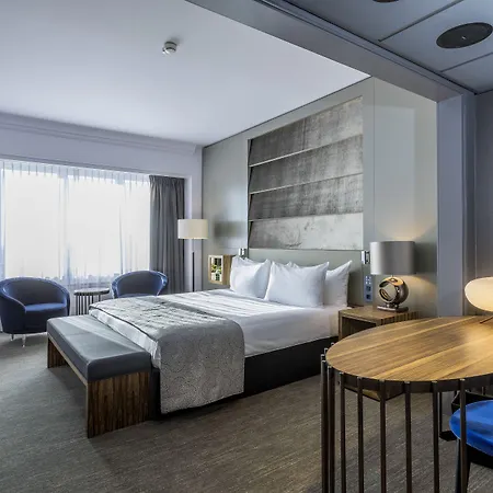 Okura - The Leading Of The World 5* Amsterdam
