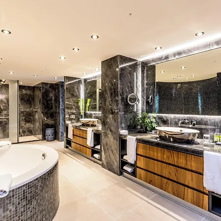 Okura - The Leading Of The World Hotel